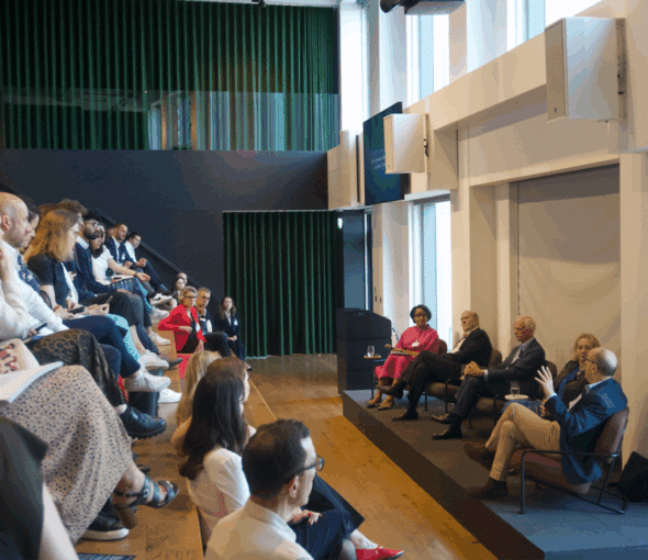 Report examining current geopolitical and economic issues